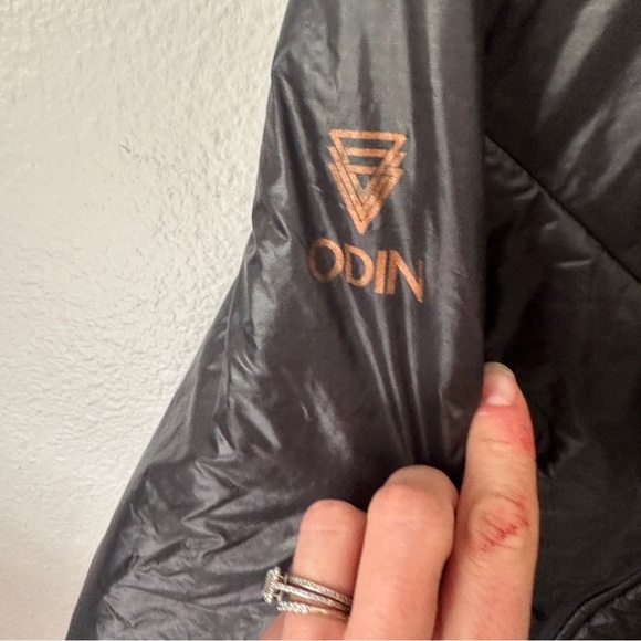 Helly Hansen 
Odin Insulator Jacket Women's Black Primaloft Sz XS pockets $280 - Picture 6 of 15
